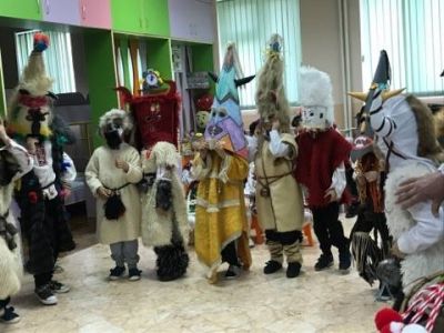 Пресъздаване на кукерски обичаи - ДГ №1 - Димитровград