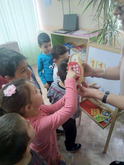 Докато играем можем всичко да узнаем !  Описание на изображението - ДГ №1 - Димитровград