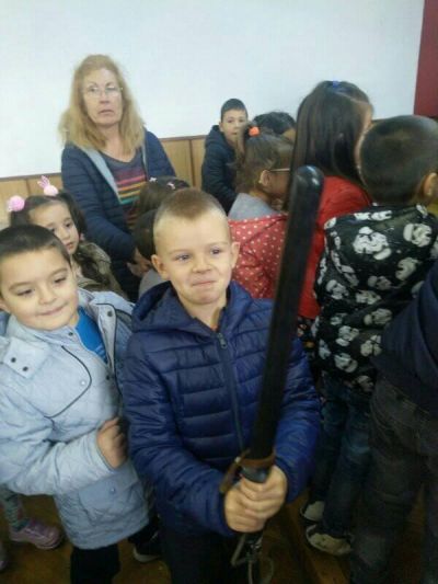 Гражданско образование- посещение в районно полицейско управление, районен съд и исторически музей . - ДГ №1 - Димитровград